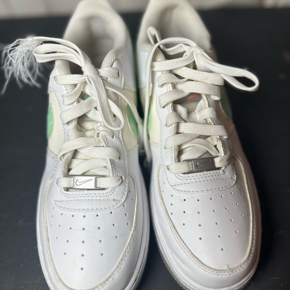 Nike Air Force 1 Low LV8 - Pastel Paisley - Picture 2 of 4